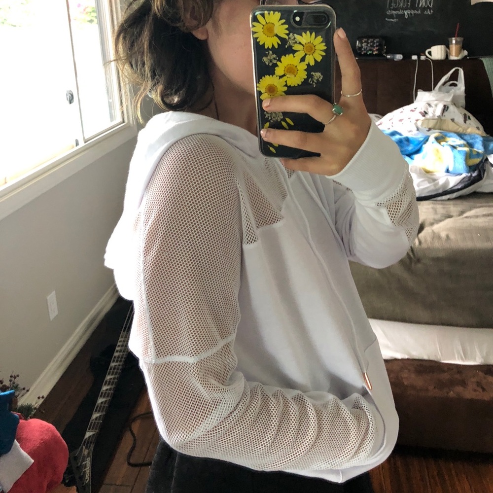 Onzie Hoodie Mesh All White